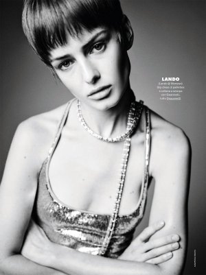 Elle Italia N..36 - 02 Ottobre 2025-112 拷貝.jpg