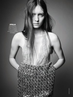 Elle Italia N..36 - 02 Ottobre 2025-116 拷貝.jpg
