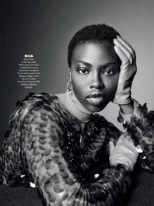 Elle Italia N..36 - 02 Ottobre 2025-123 拷貝.jpg