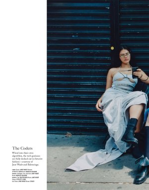 L'OFFICIEL USA 09.2025_freemagazines.top-70 拷貝.jpg