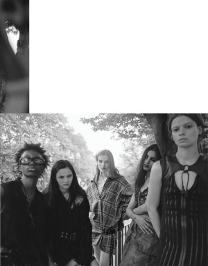 L'OFFICIEL USA 09.2025_freemagazines.top-85 拷貝.jpg