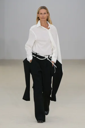 00008-issey-miyake-spring-2026-ready-to-wear-credit-gorunway.webp