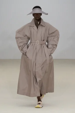 00017-issey-miyake-spring-2026-ready-to-wear-credit-gorunway.webp