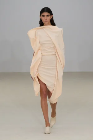 00031-issey-miyake-spring-2026-ready-to-wear-credit-gorunway.webp