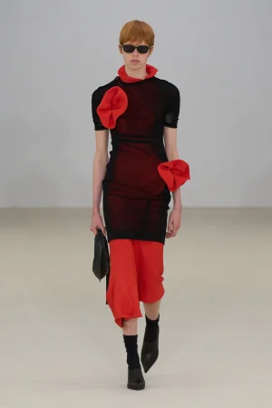 00034-issey-miyake-spring-2026-ready-to-wear-credit-gorunway.webp