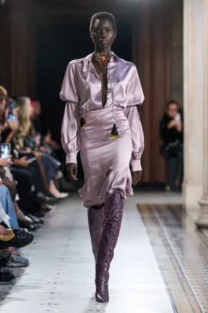 00014-nina-ricci-spring-2026-ready-to-wear-credit-gorunway.webp