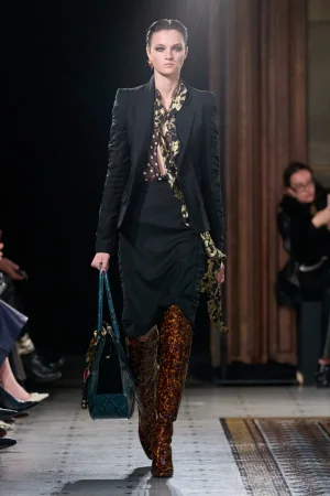 00017-nina-ricci-spring-2026-ready-to-wear-credit-gorunway.webp
