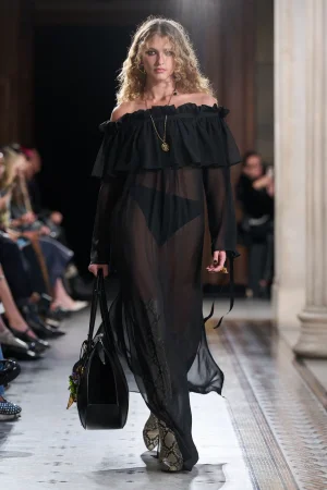 00028-nina-ricci-spring-2026-ready-to-wear-credit-gorunway.webp