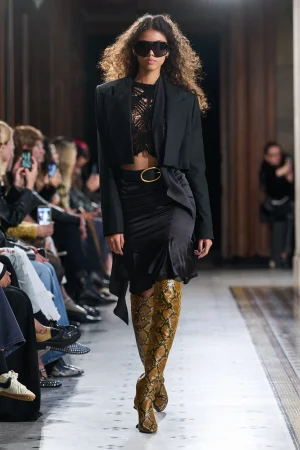 00023-nina-ricci-spring-2026-ready-to-wear-credit-gorunway.webp