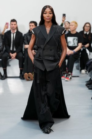 naomi00614.jpg