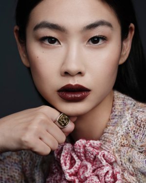 hoyeon-cover-november-elle-68ecd4319f5d6.jpg