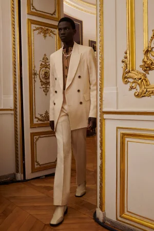 00002-wales-bonner-fall-2023-menswear-credit-brand.webp 00002-wales-bonner-fall-2023-menswear-credit-brand.webp