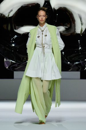 00001-genny-spring-2026-ready-to-wear-credit-brand.jpg