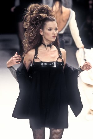 Jean Paul Gaultier 1993 Women RTW 121.jpg