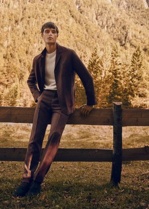 Parker Van Noord Mango Man FW 2025 (20).jpg