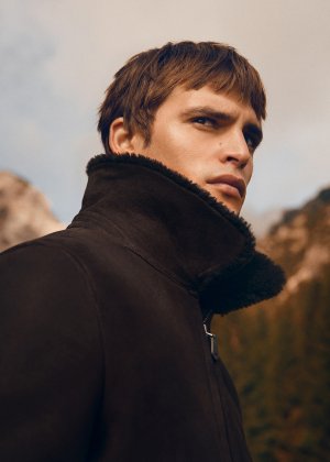 Parker Van Noord Mango Man FW 2025 (37).jpg