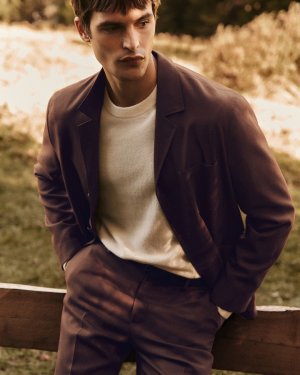 Parker Van Noord Mango Man FW 2025 (43).jpg