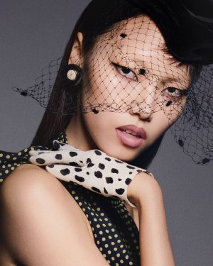 003_1373_V5_HR_4x5 (1).jpg