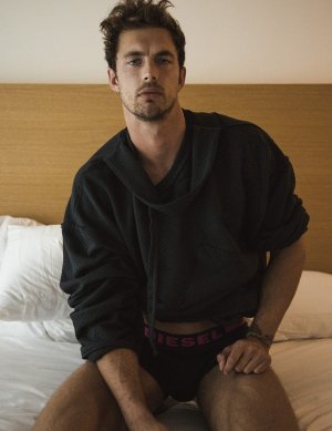 Christian-Hogue-01.jpg