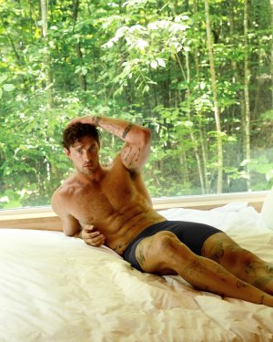 Christian for 2XIST (9).jpg