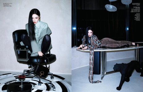 18 Harpers Bazaar Korea 11 25.jpg