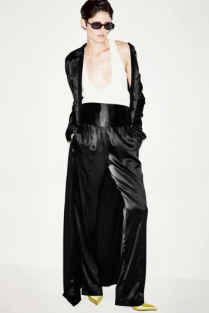 00046-tom-ford-resort-2026-credit-brand.jpg