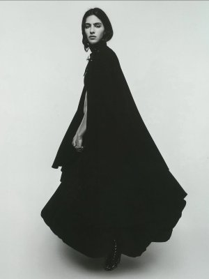 SELF SERVICE 1st cover 🤯❤️ @selfservicemagazine @willyvanderperre 🤍 #olivierrizzo @pieter_muli...jpg