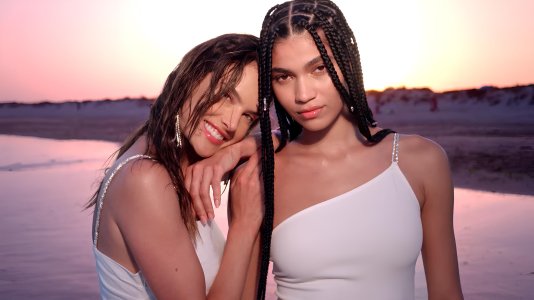 1142B_BRZ_NYE_10B_16x9_hm_web.00_00_08_22.Quadro001 (1).jpg