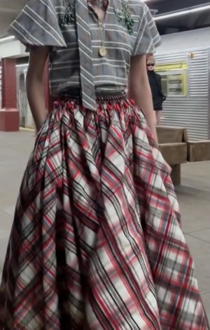 chanel2.jpg chanel2.jpg