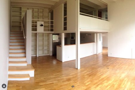 old blazy paris home.jpg old blazy paris home.jpg