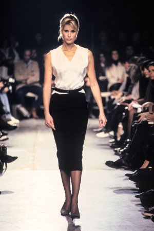 Ter et Bantine 1995 Women RTW 4.jpg