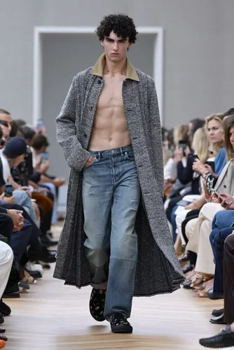 dior-men-spring-2026-r-gg0005.webp dior-men-spring-2026-r-gg0005.webp