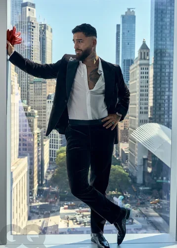 Maluma-para-GQ-MOTY-2025_07.webp