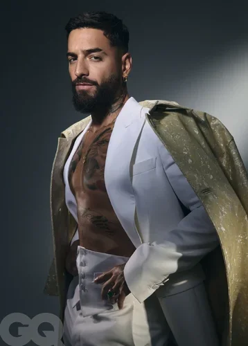 Maluma-para-GQ-MOTY-2025_09.webp