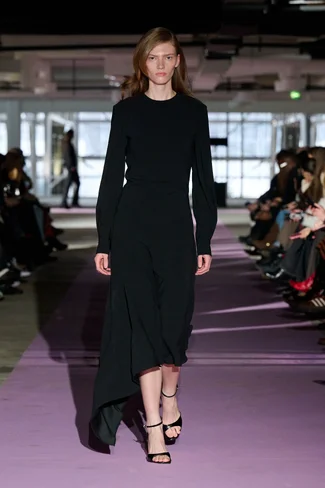 AW26-Copenhagen-Fashion-Week-Forza-Collective-Runway-2x3-James-Cochrane-16 (1).webp