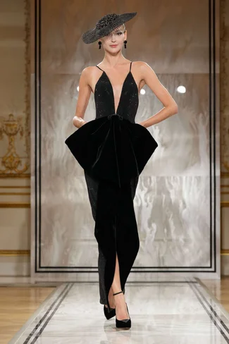 73Armani Privé 202526.webp