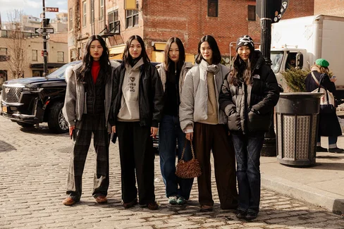Chen-Yang-Hejia-Li-Zhao-Ziqi-Haoji-Qi-Ruyu-Chen-2026-02-12-NYFW-FW26-StreetStyle2-MelodieJeng...webp