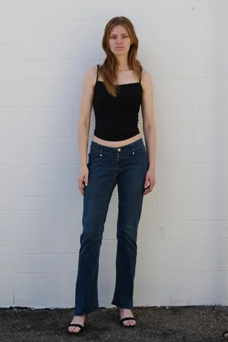 Leilani - Polaroids by Kult Management Australia_Pagina_1_Afbeelding_0002.webp