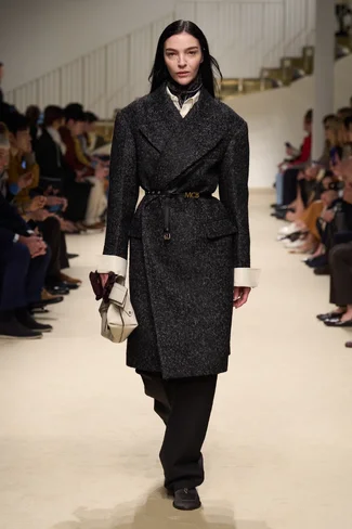 00003-tods-fall-2026-ready-to-wear-credit-gorunway.webp