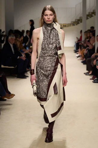 00004-tods-fall-2026-ready-to-wear-credit-gorunway.webp