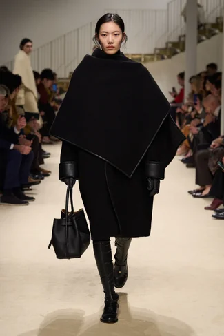 00006-tods-fall-2026-ready-to-wear-credit-gorunway.webp