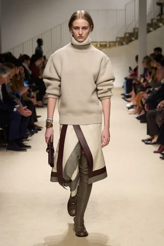 00009-tods-fall-2026-ready-to-wear-credit-gorunway.webp