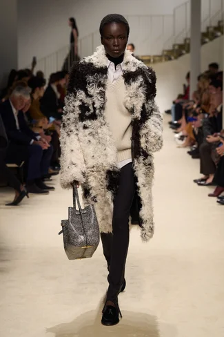 00018-tods-fall-2026-ready-to-wear-credit-gorunway.webp