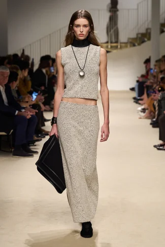 00021-tods-fall-2026-ready-to-wear-credit-gorunway.webp