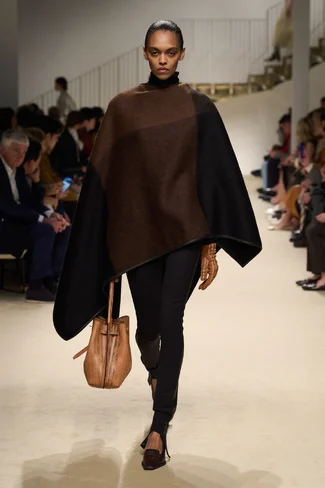 00022-tods-fall-2026-ready-to-wear-credit-gorunway.webp