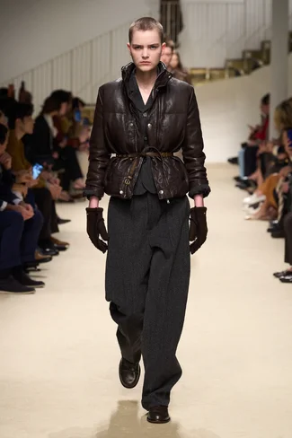 00024-tods-fall-2026-ready-to-wear-credit-gorunway.webp