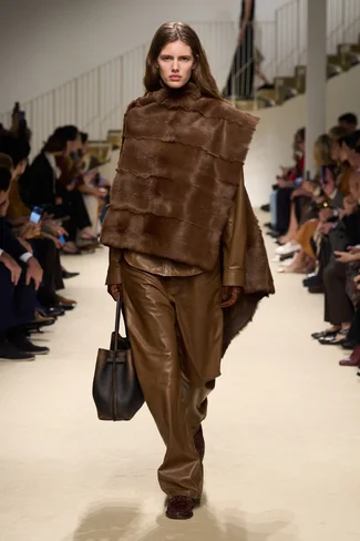 00029-tods-fall-2026-ready-to-wear-credit-gorunway.webp