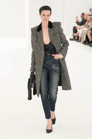 FIO00831.webp