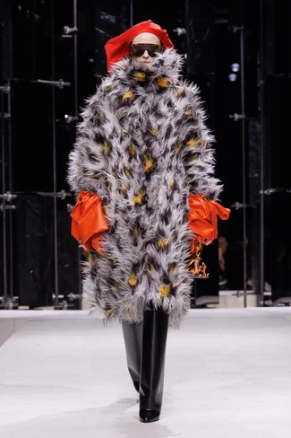 00027-givenchy-fall-2026-ready-to-wear-credit-brand.webp