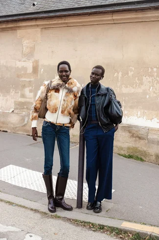 Nyaduola-Gabriel-Rejoice-Chuol-2026-03-06-PFW-FW26-StreetStyle4-MelodieJeng-MEL_7430.webp